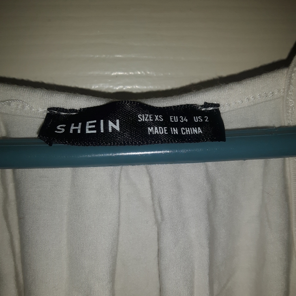 💌 5 for 15 - Small - White Shein Camisole Tank Top - Picture 3 of 6